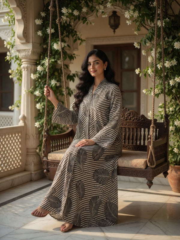 The Zephyr Leaf Monochrome Abaya